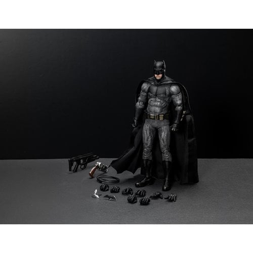 Batman v Superman: Dawn of Justice Batman 2.0 DAH-147 Dynamic 8-Ction Heroes Action Figure